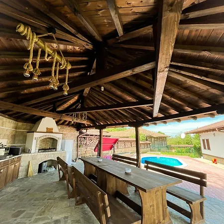 алекс Елена